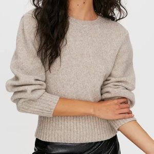Aritzia Wilfred Poesy Puff Sleeve Sweater Sz Small